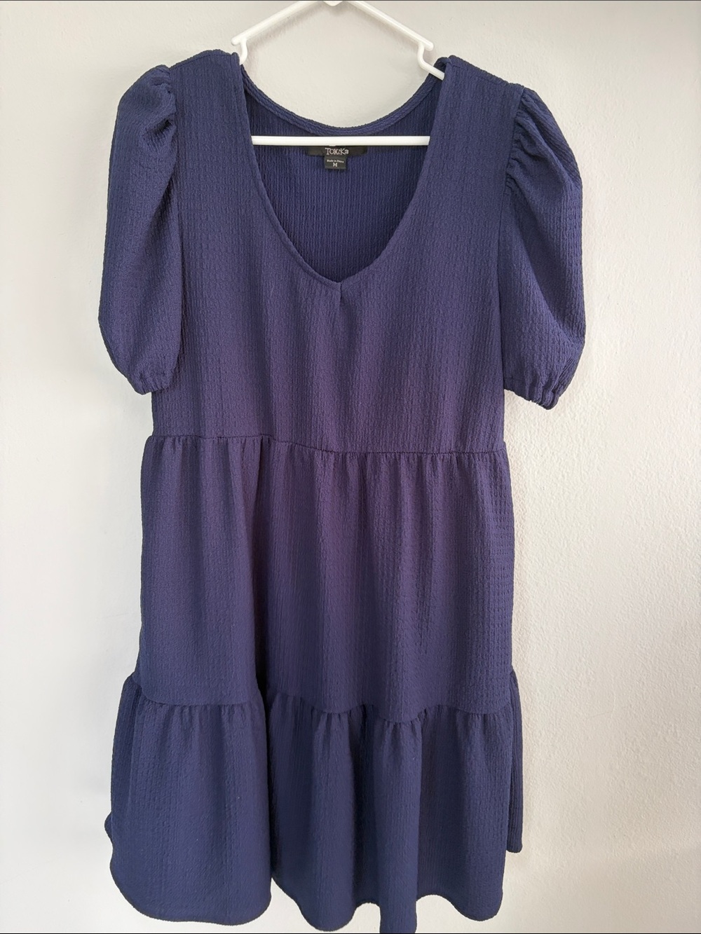 TOXIK3 Navy Puff-Sleeve Tiered Women’s Dress